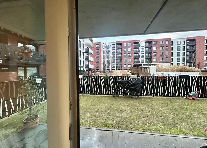 公寓 Sloneczne Mieszkanie Na Parterze Z Ogrodem 弗罗茨瓦夫