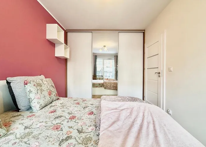 Sloneczne Mieszkanie Na Parterze Z Ogrodem Apartman Wrocław