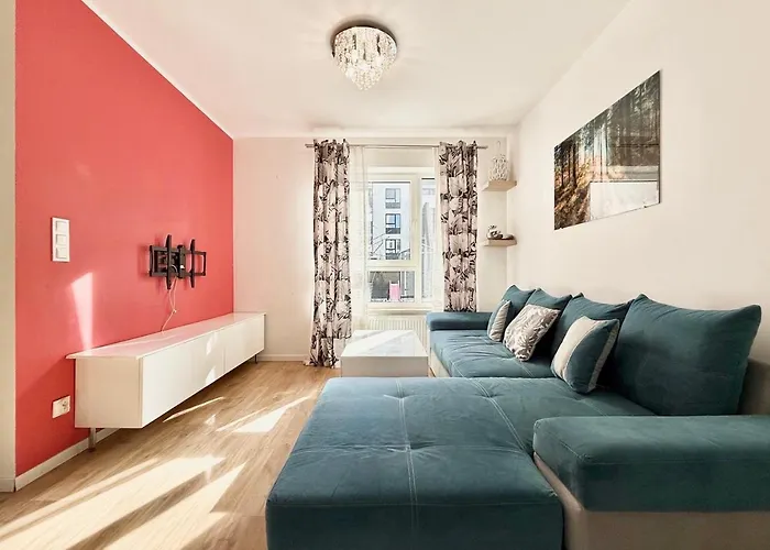 Sloneczne Mieszkanie Na Parterze Z Ogrodem *