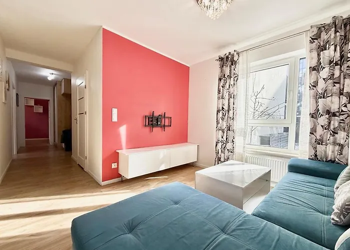 Apartman Sloneczne Mieszkanie Na Parterze Z Ogrodem *